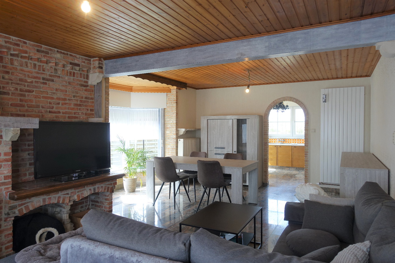 Ruime en rustig gelegen bungalow 