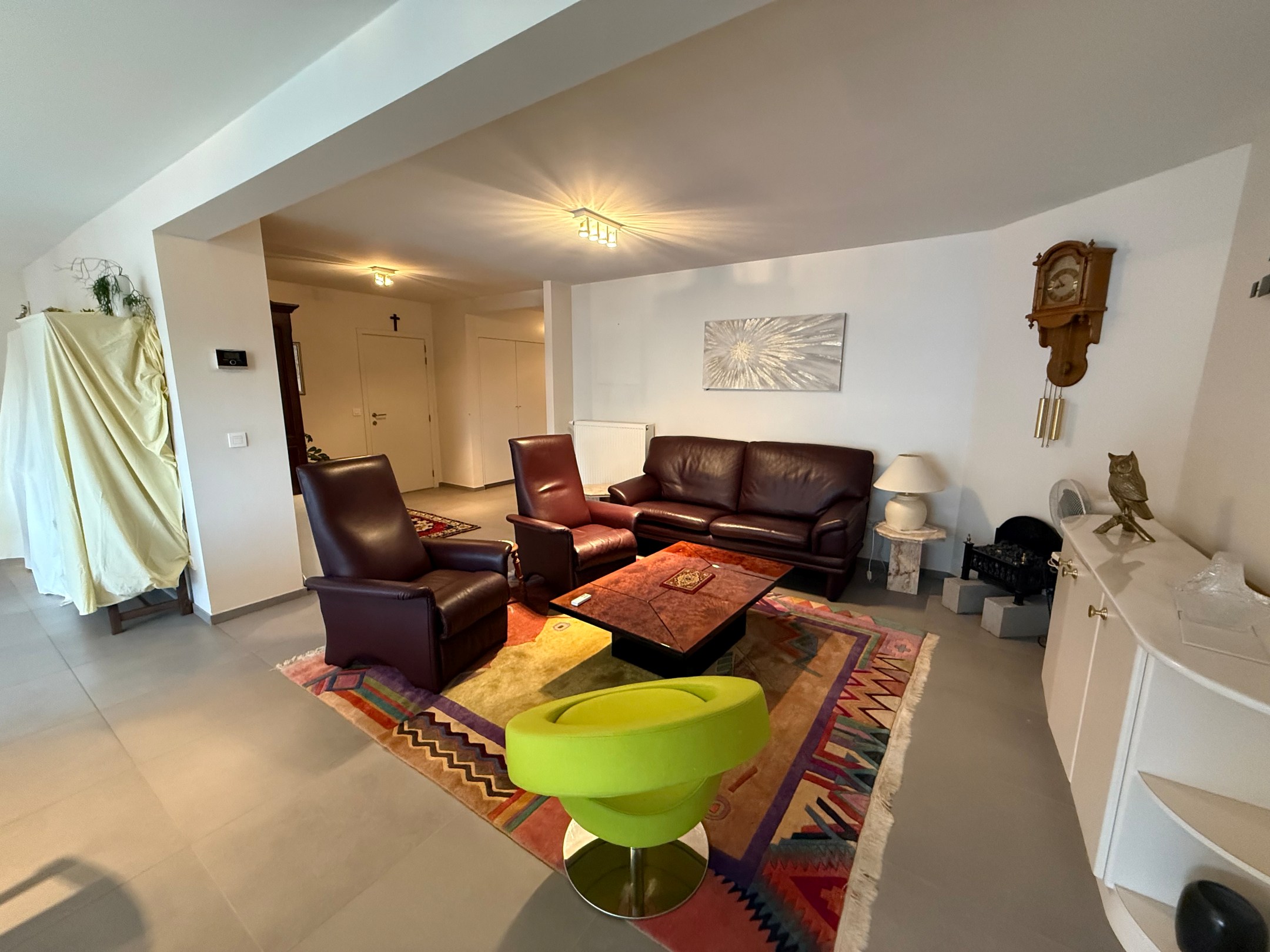NON MEUBLÉ – Appartement spacieux et unique de 139 m² au centre de Knokke. 