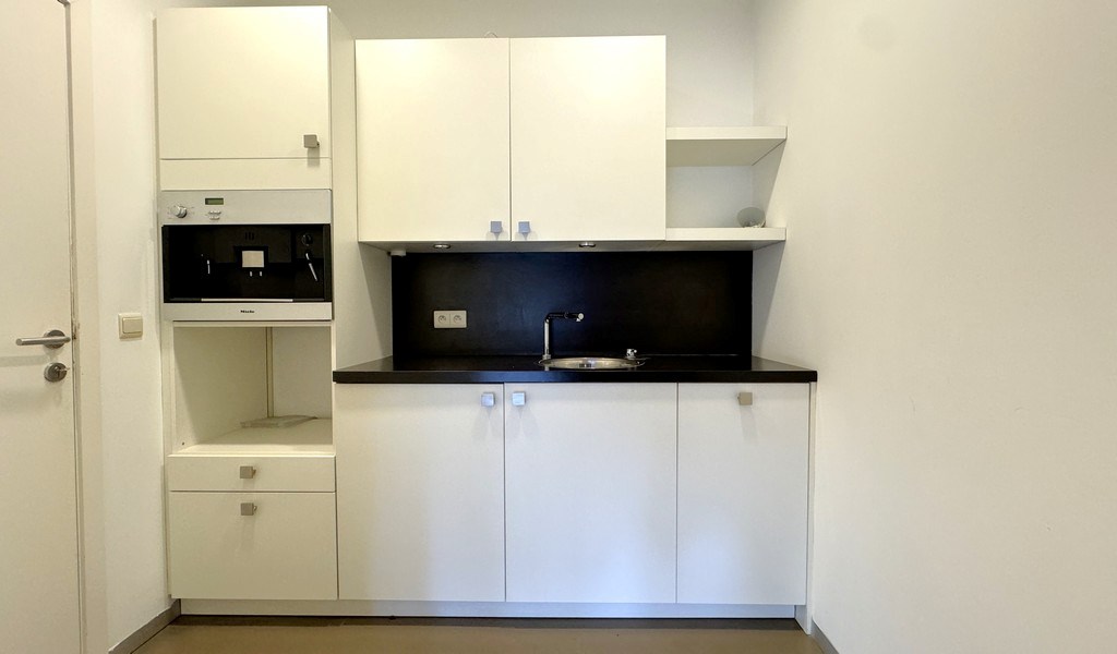 Kantoren te huur aan Kortrijksestw in Sint-Denijs-Westrem 