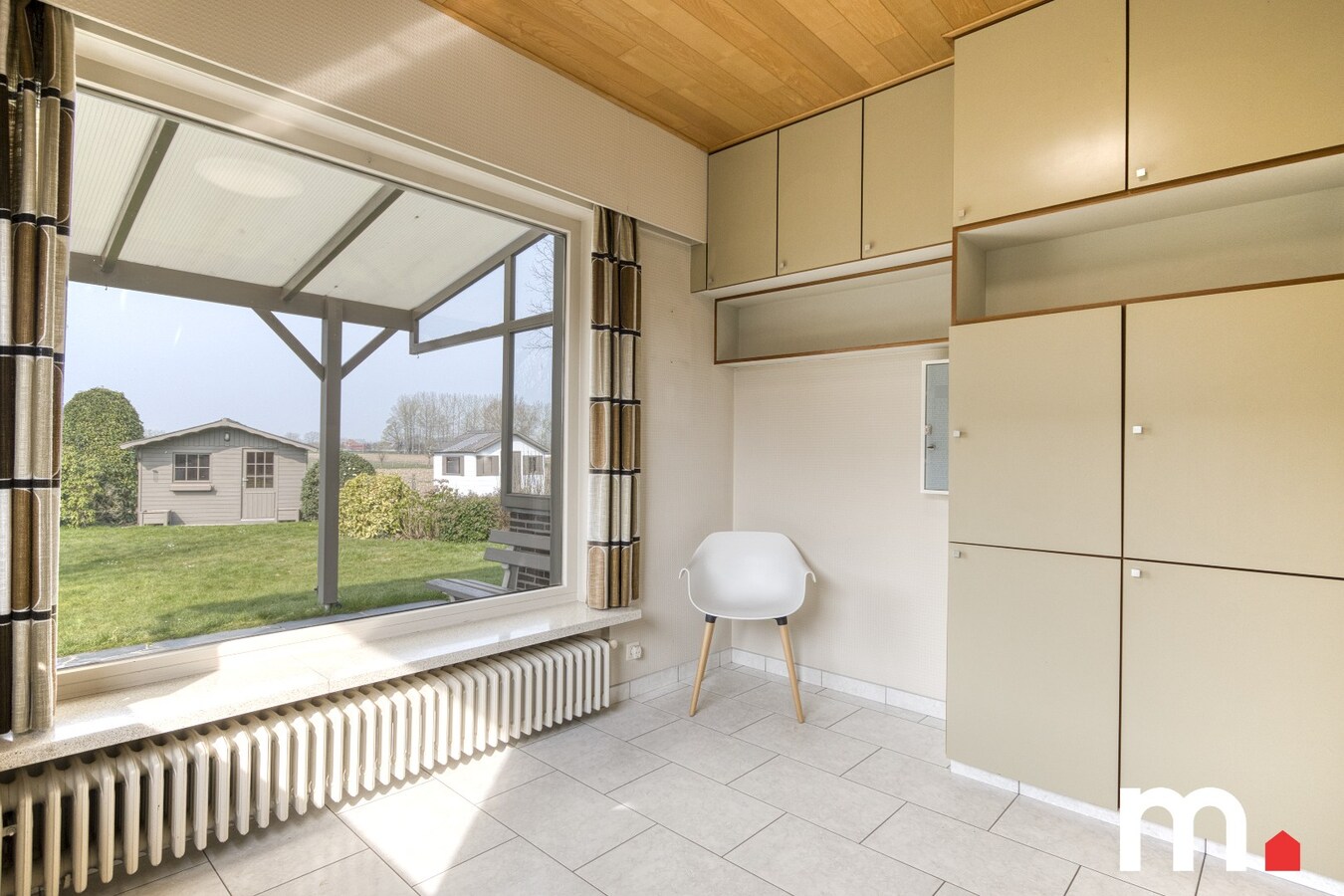 Alleenstaande villa met 5 slaapkamers en zonnige tuin 1127 m² op TOPligging ! 