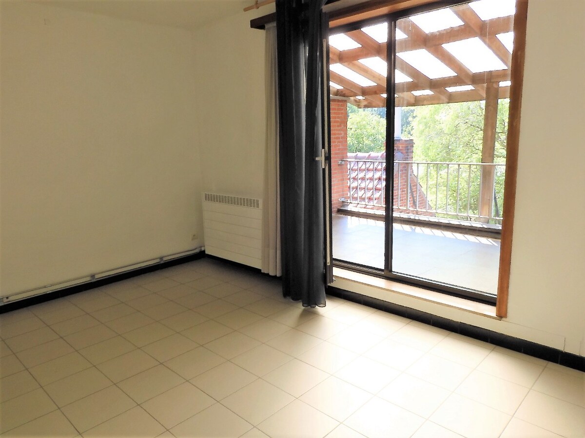 Aangenaam éénslaapkamerappartement met terras en privatieve garagebox 