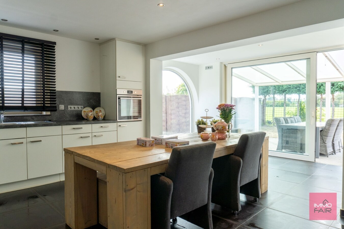 Royale, instapklare gezinswoning op residentiële locatie 