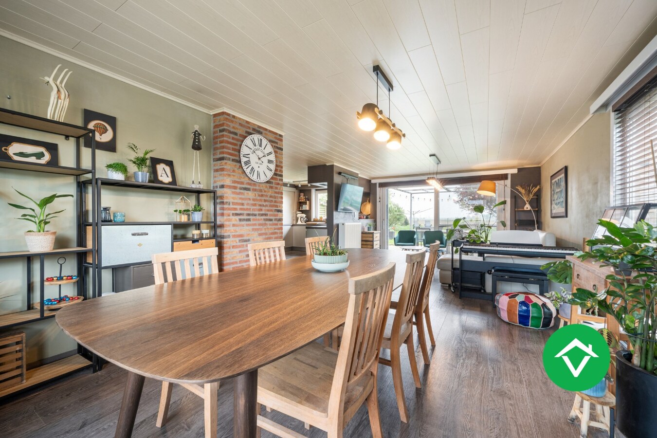 Woning met 4 slaapkamers en tuin te Gistel 