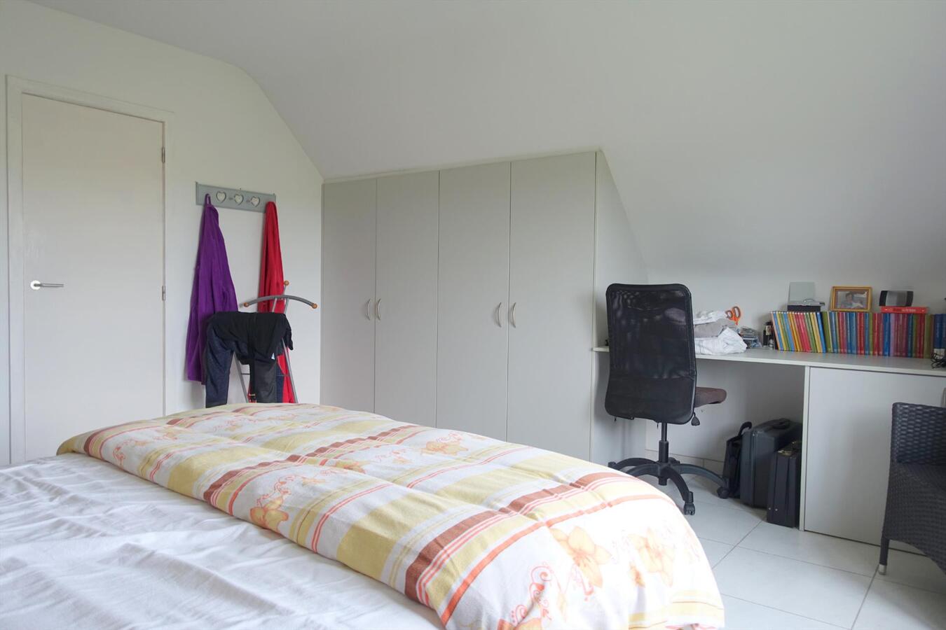 Instapklaar rustig gelegen landhuis met zicht op velden 