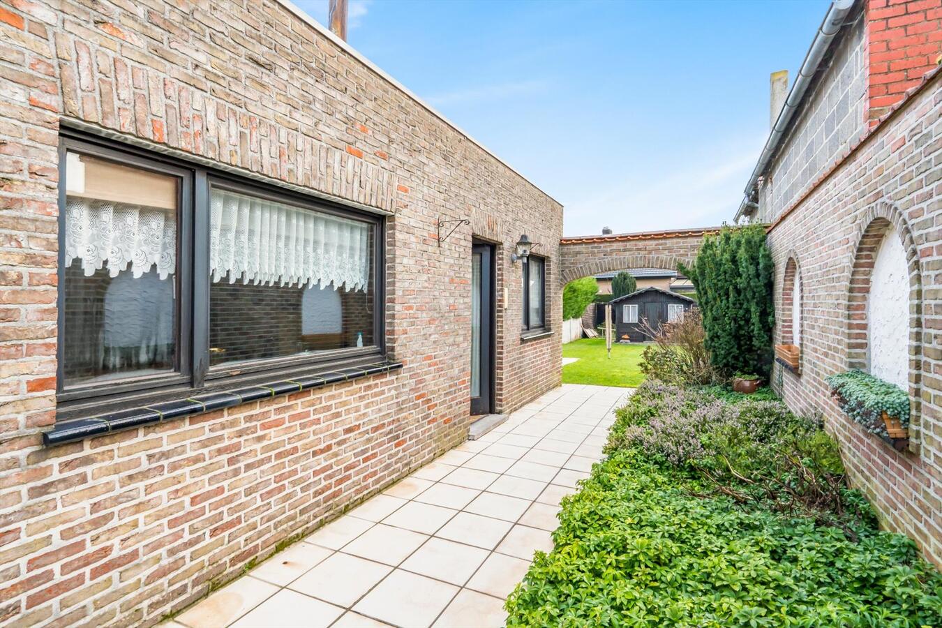 Verrassend ruime woning op uitstekende ligging 