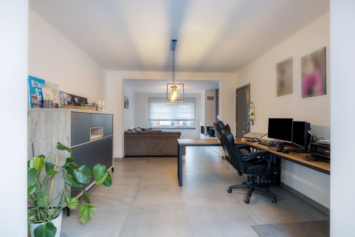 Halfopen bebouwing met 3 slaapkamers, tuin, terras en garage in Bertem! – EPC 128 kWh/m² - bewoonbare opp. 195 m² 