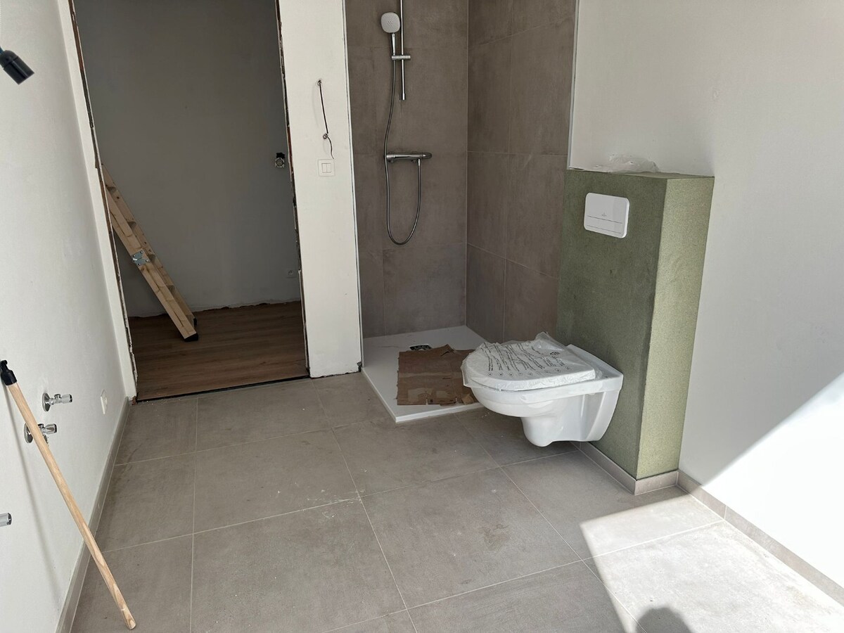 Instapklare nieuwbouwwoning in Poelkapelle! 