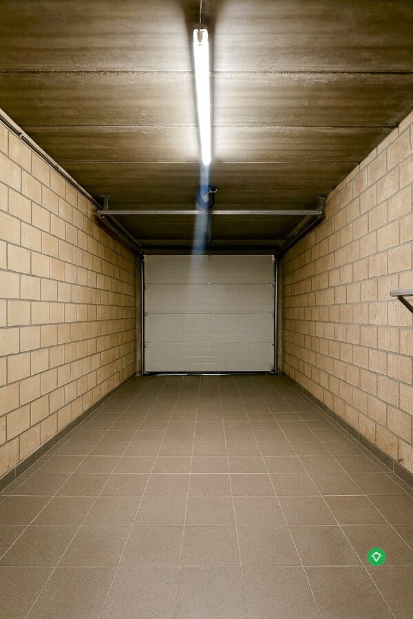 Recente nieuwbouwwoning met drie slaapkamers en garage te Eernegem 