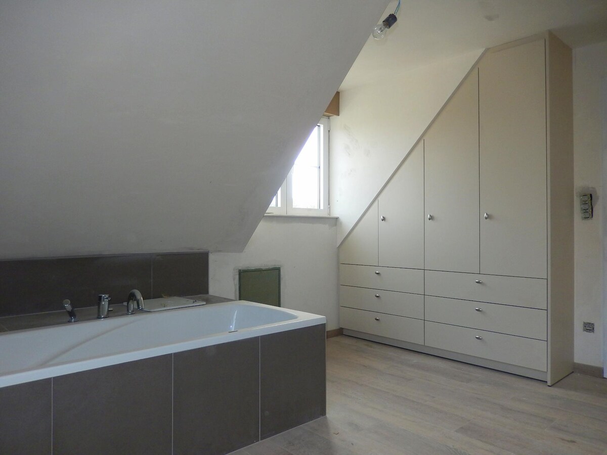 Uniek moderne nieuwbouwvilla met 4 slaapkamers 