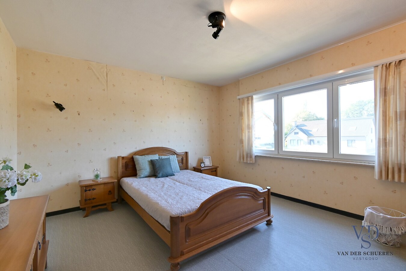 Degelijke Half Open Bebouwing 