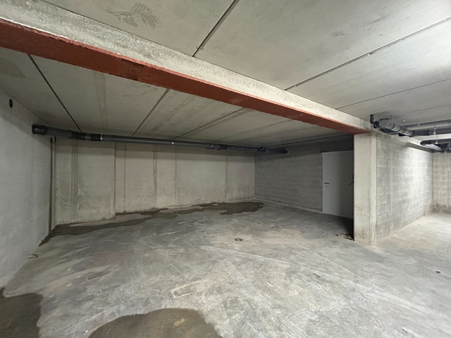 Uitzonderlijk afgewerkte nieuwbouwwoning met 4 slpk. in centrum Geel 