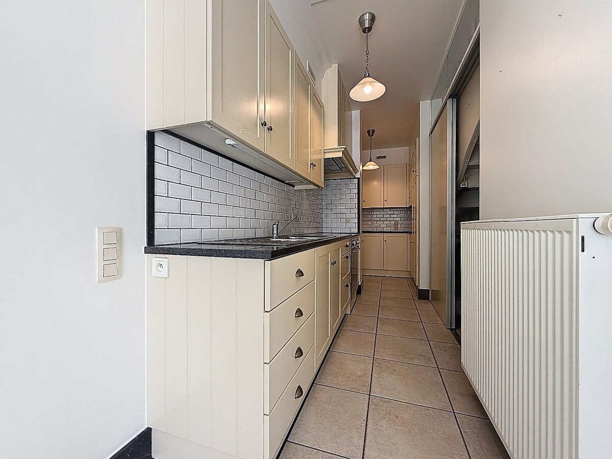 Ruime en instapklare HOB met zuidgerichte tuin te Bevegem 