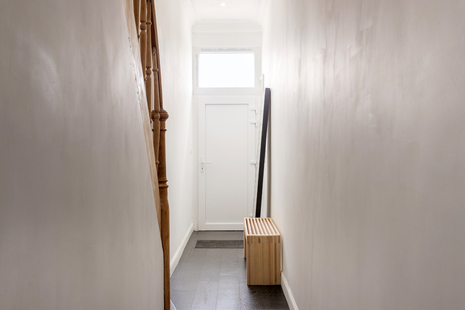 Gerenoveerde woning (EPC B) met 3 slaapkamers, 2 badkamers, tuin en garagebox te koop 