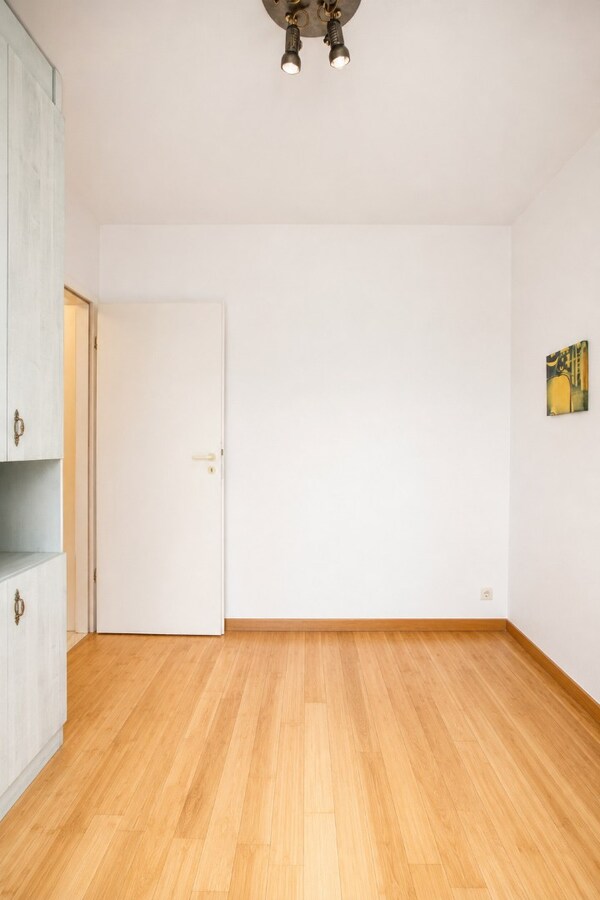 Te koop: Lichtrijk 2-slaapkamerappartement met dubbel terras en EPC-label B in hartje Sint-Niklaas! 