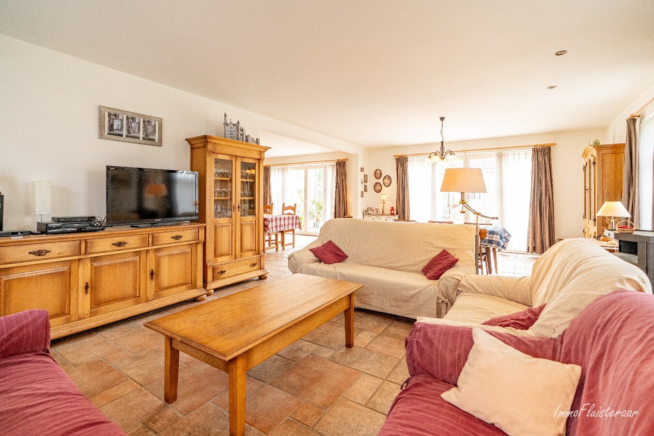 Instapklare hoeve met paardenfaciliteiten op ca. 2,5 ha te Gruitrode (Oudsbergen) 