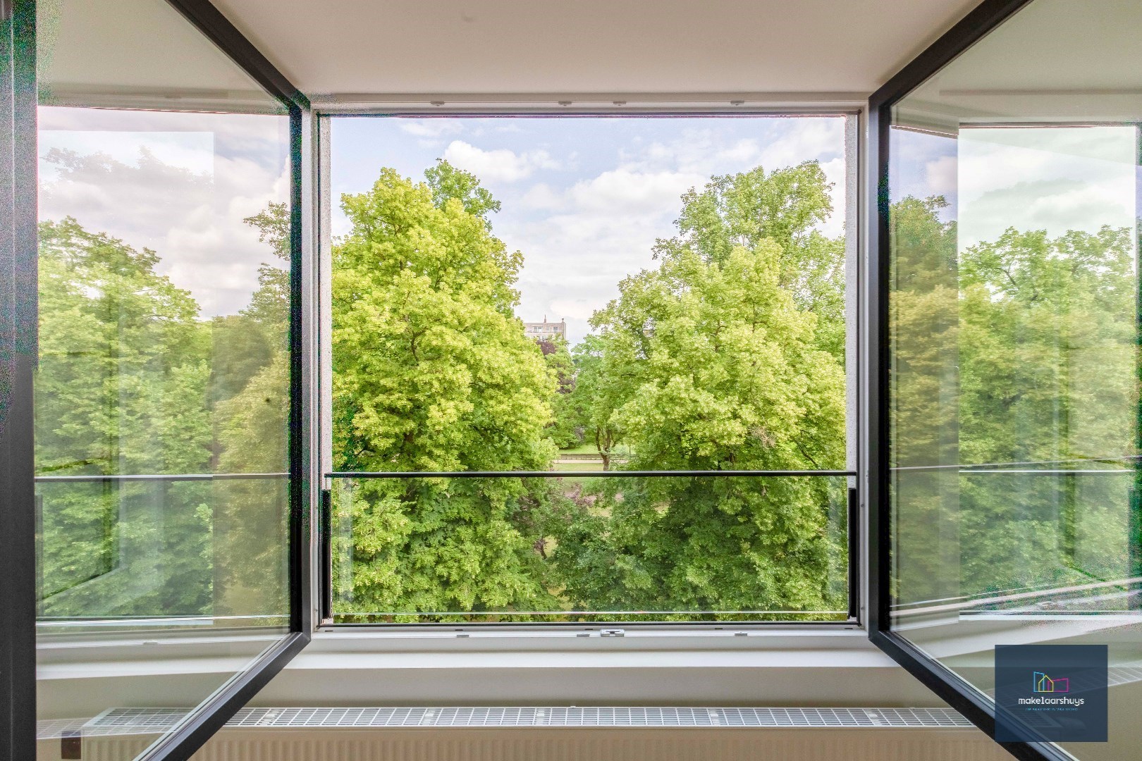 Gunstig gelegen 2 slaapkamerappartement met terras  nabij het Zuidpark 