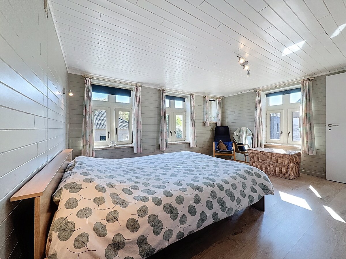 Charmante en instapklare woning in doodlopend straatje te Velzeke 