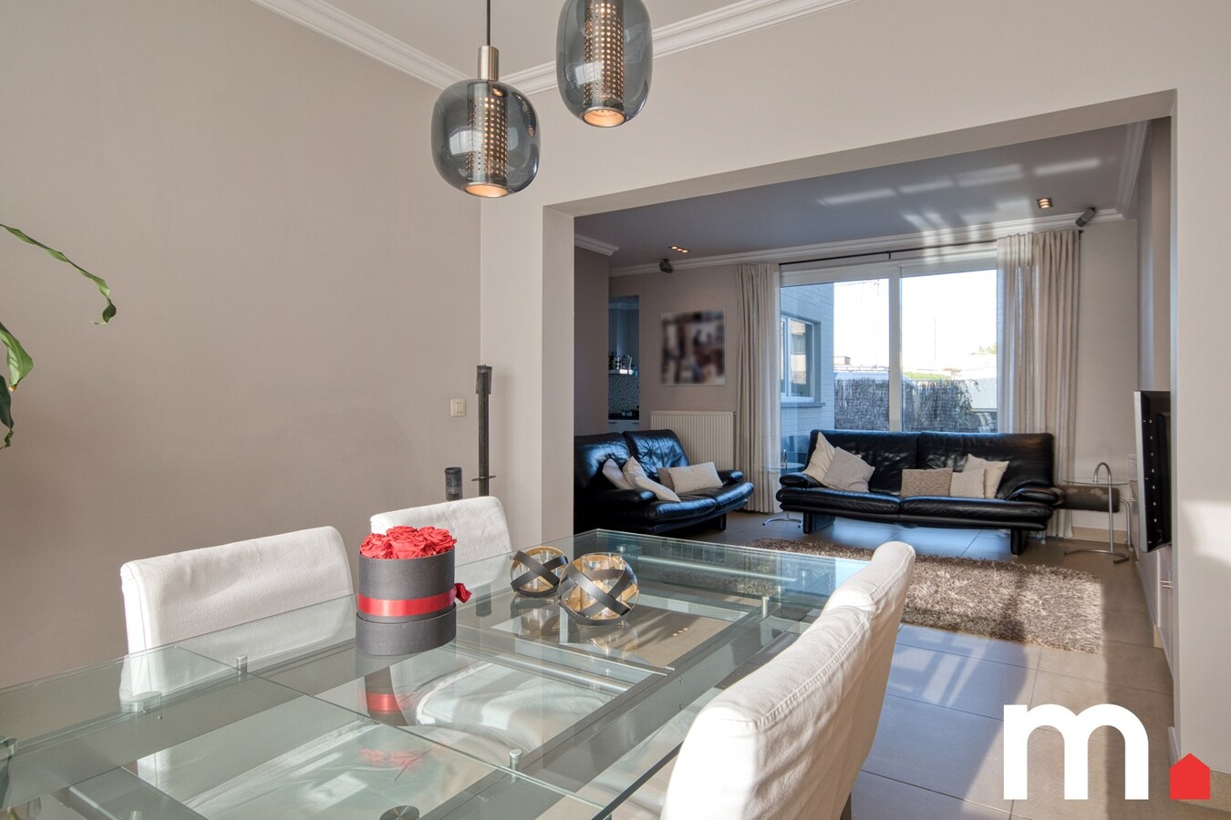 Centraal gelegen, instapklare woning met praktijkruimte én EPC B  te Kortrijk ! 