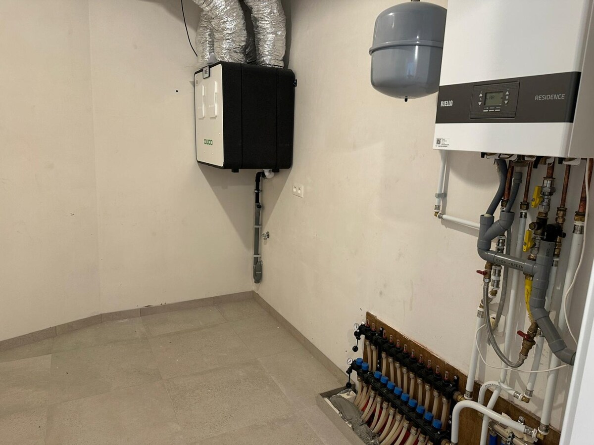 Appartement te huur op 1ste verdiep 