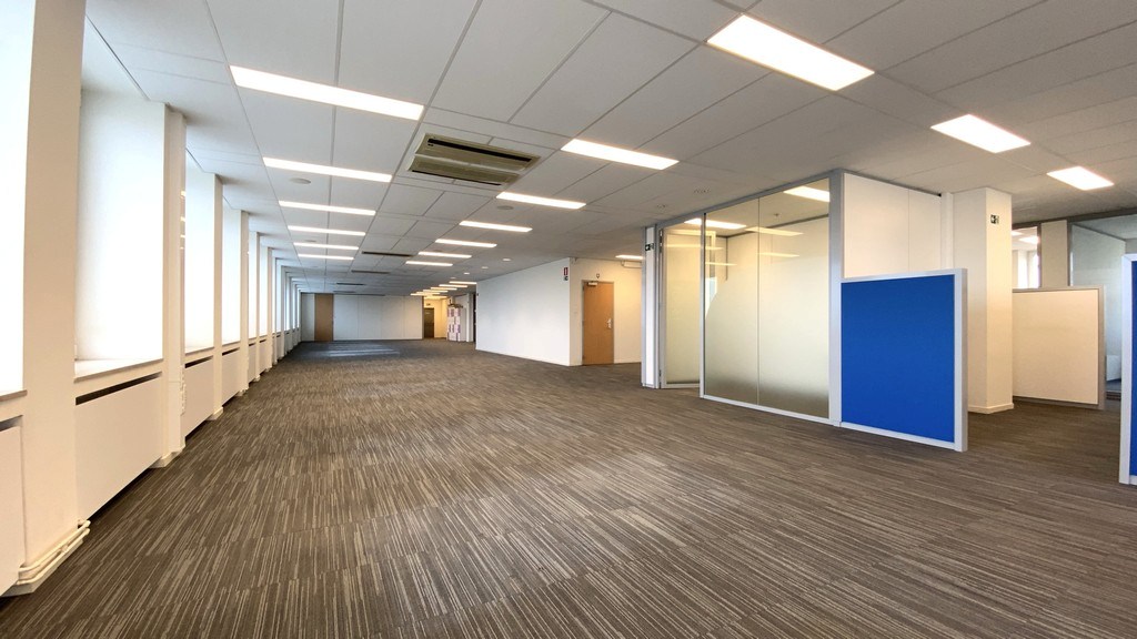 Kantoren te huur in Lieven Bauwens Building te Gent