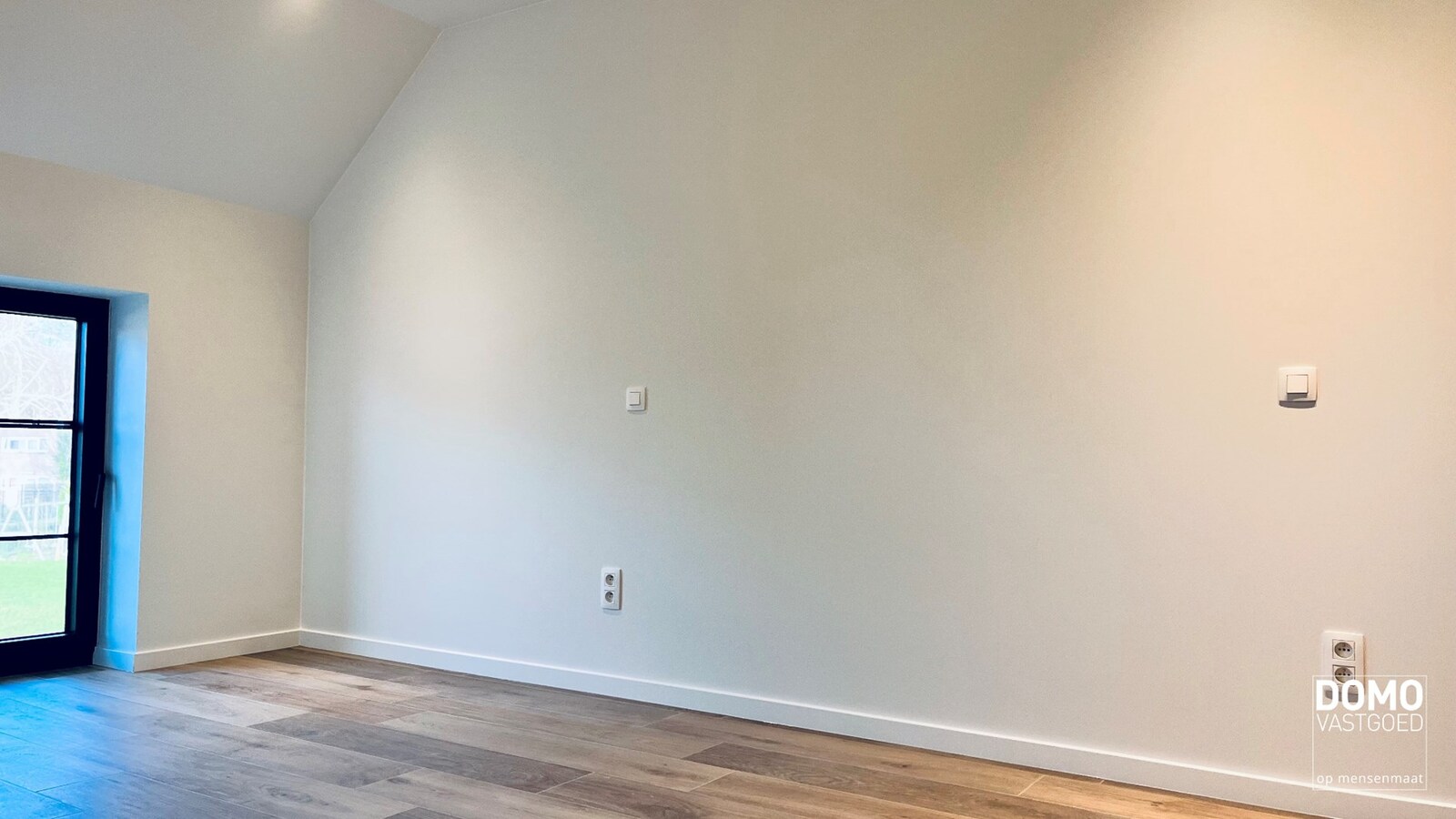 MODERNE EN ENERGIEZUININGE NIEUWBOUWWONING MET 4 SLAAPKAMERS IN LUMMEN 