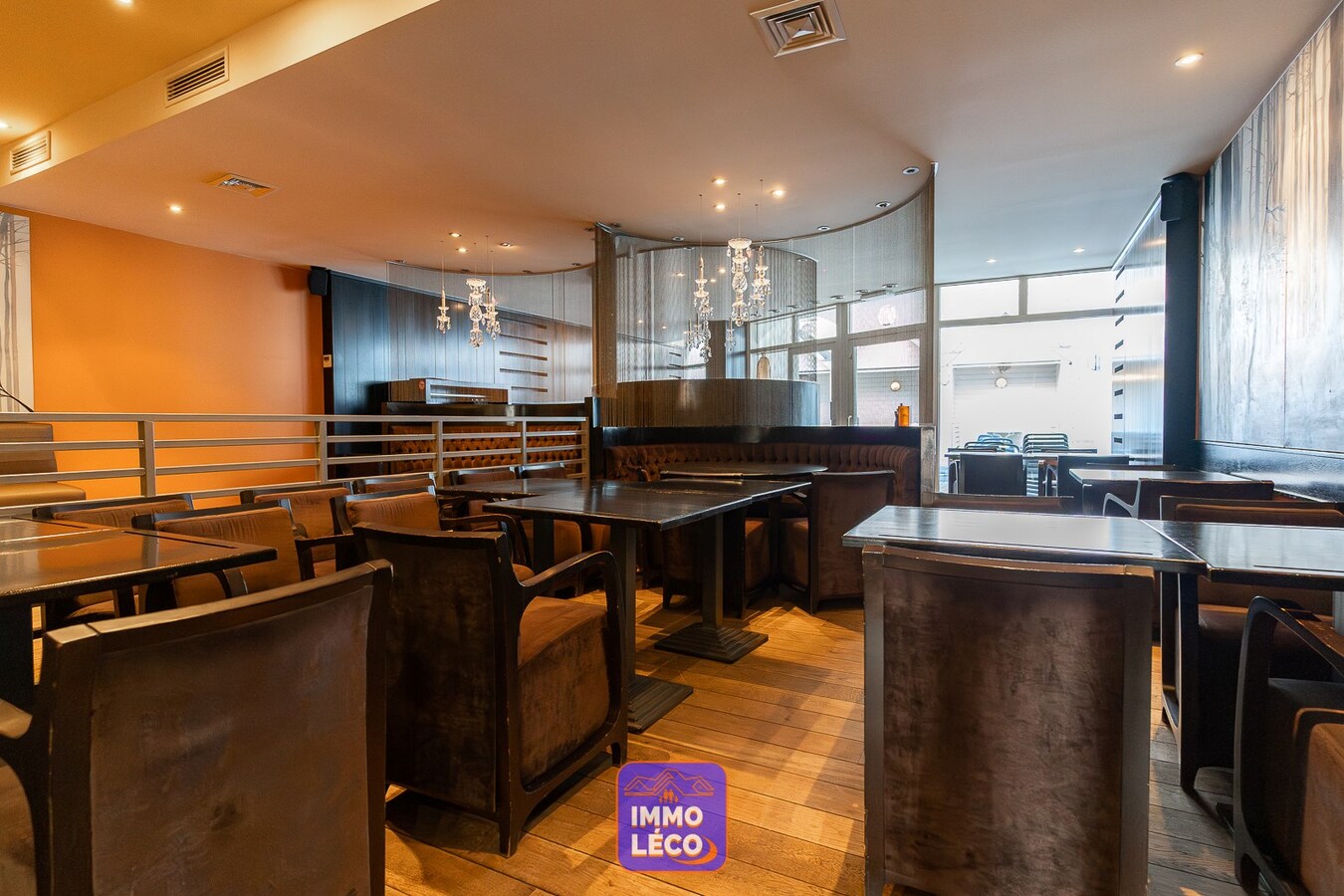 Immeuble de rapport avec commerce et habitation, à la Grand-Place ! 