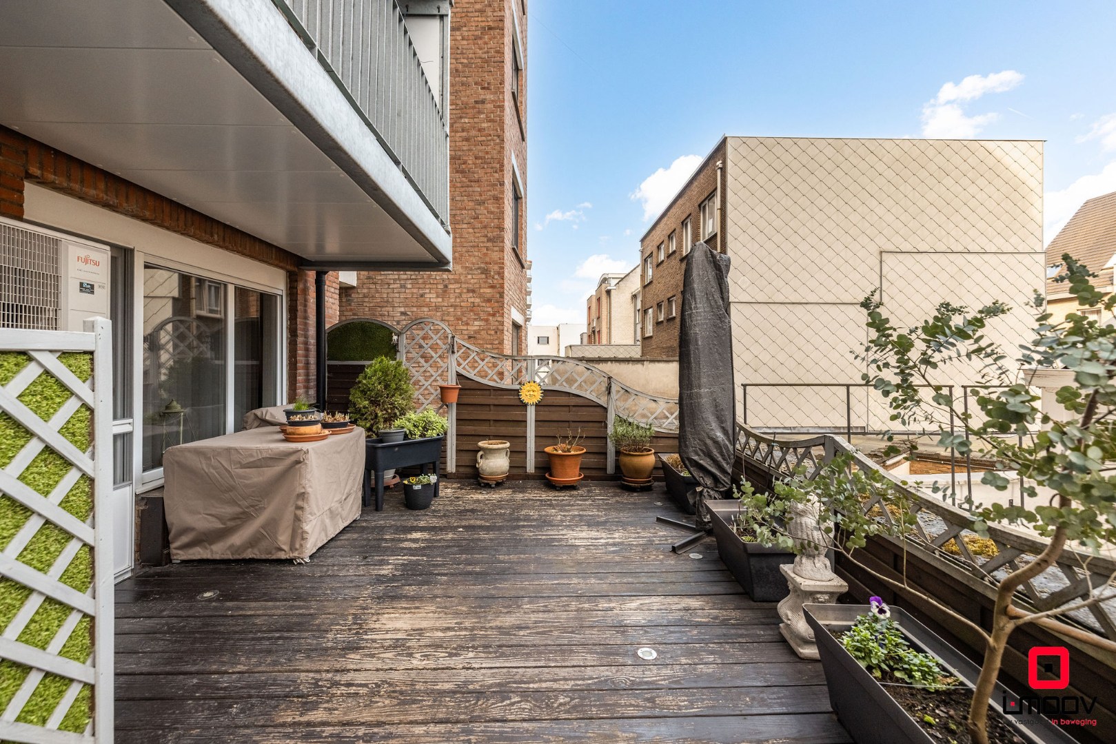 Appartement met twee slaapkamers, ruim terras en uniek parkzicht 