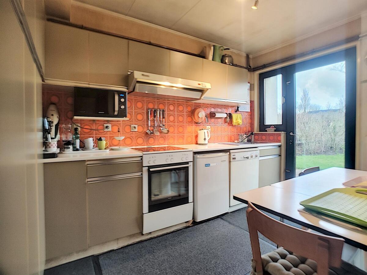 Zeer goed gelegen woning op perceel van 428m² - Heist 