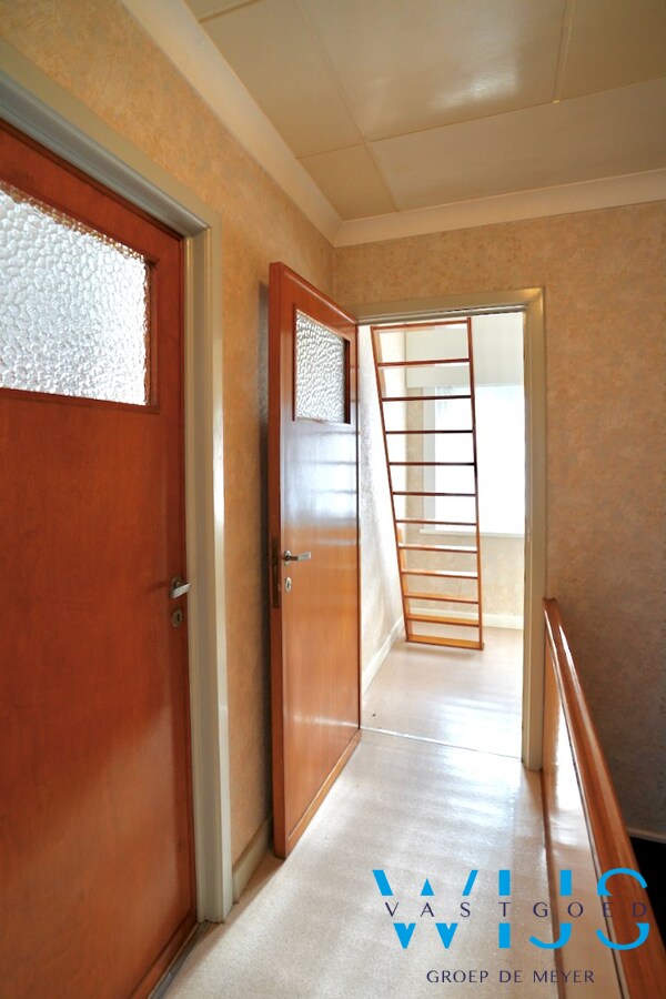 Te renoveren halfopen bebouwing op mooie ligging in Assenede ! 