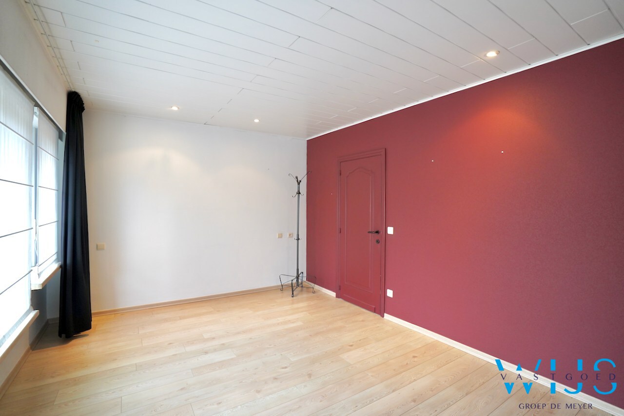 Instapklaar appartement in hartje Ertvelde ! 