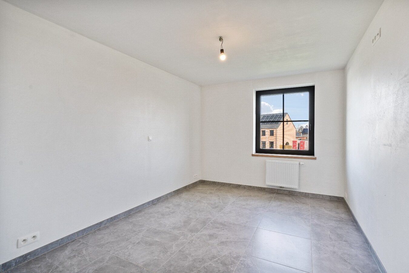 Energiezuinige nieuwbouwwoning met 4 slaapkamers te Houthulst 