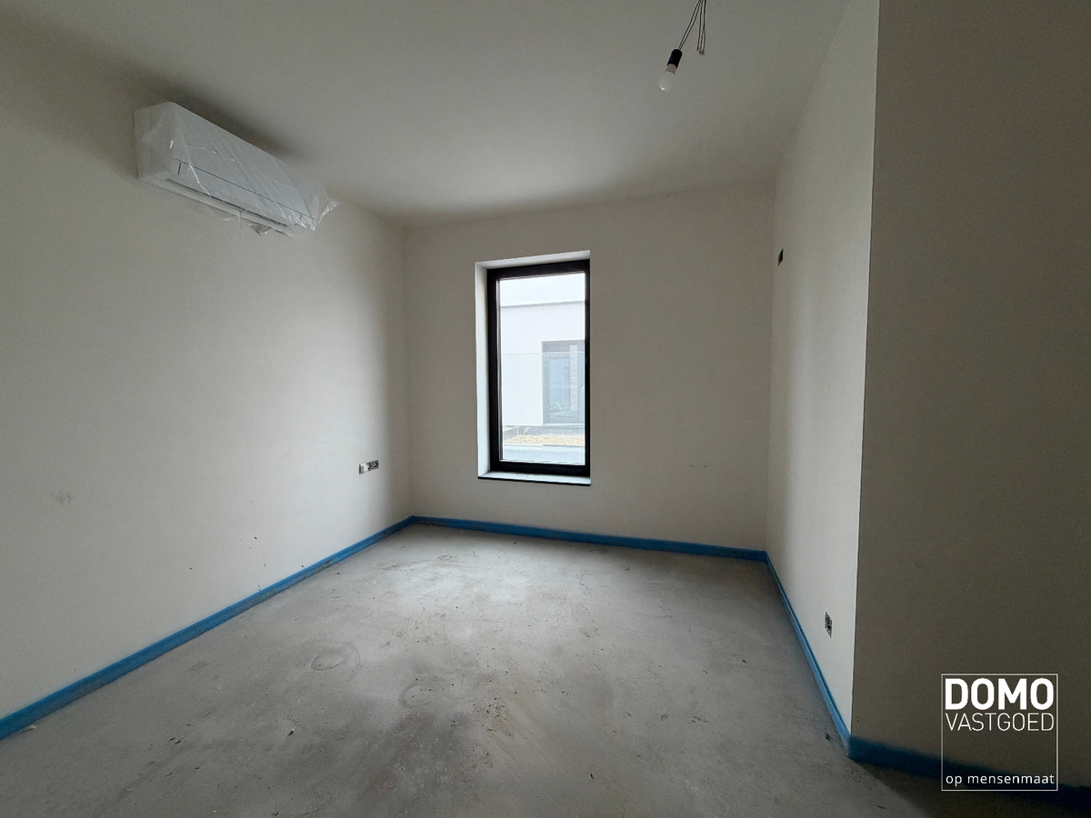 EXCLUSIEVE ENERGIEARME NIEUWBOUWWONGINGEN MET 4 SLAAPKAMERS, TUIN &amp; CARPORT IN HARTJE KERMT (HASSELT) 