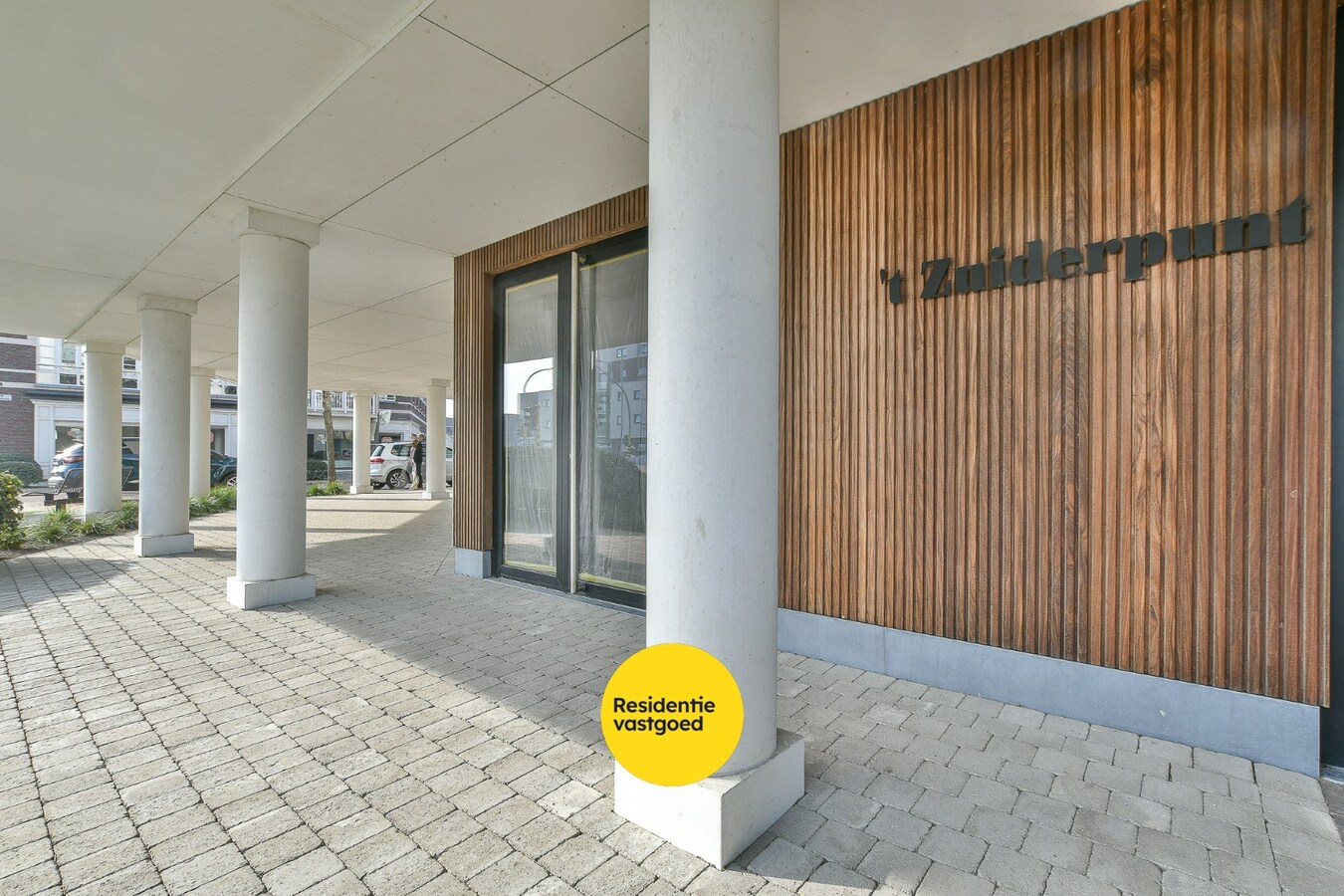 Te koop winkelruimte - De Haan