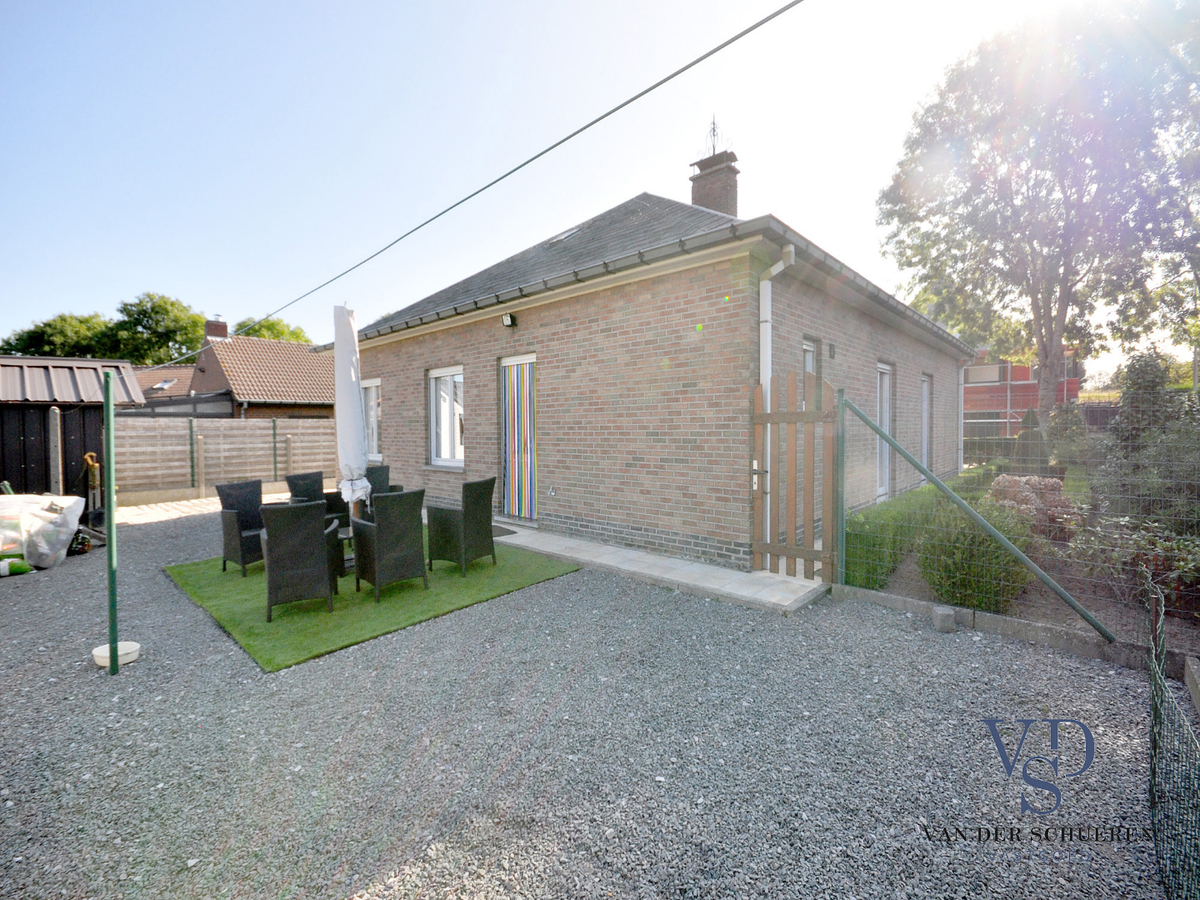 Uitstekend gelegen bungalow met 3 slaapkamers ! 