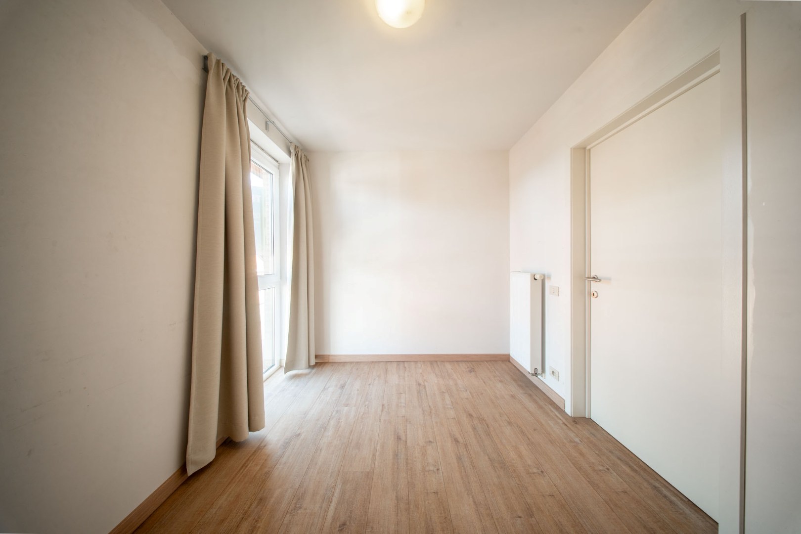 Instapklaar appartement met 3 slaapkamers, terras en garage 