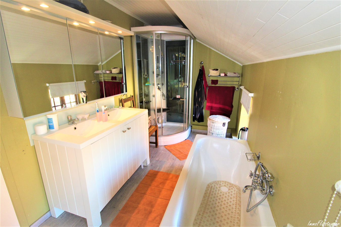 EN OPTION - Maison avec annexes et prés sur environ 1ha à Tollembeek/Galmaarden (Brabant Flamand) 