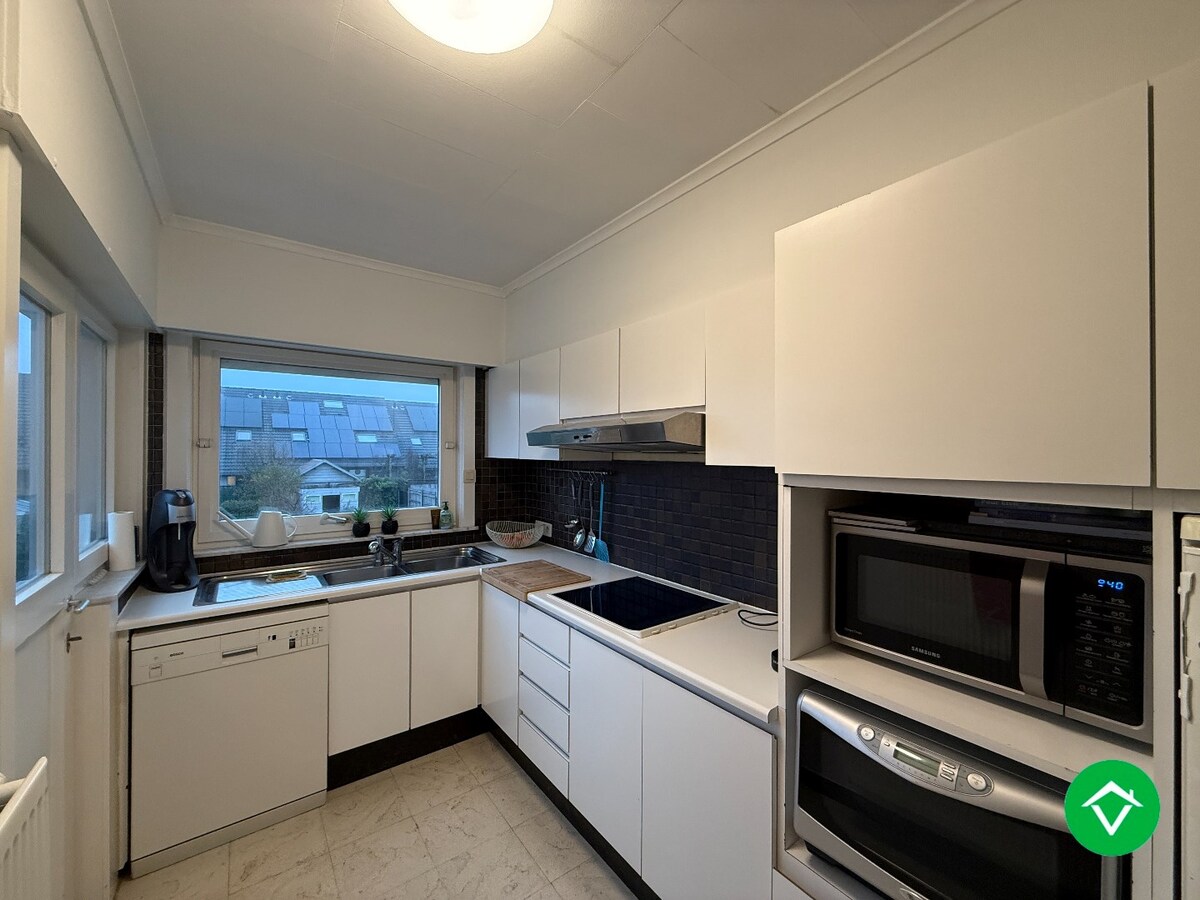 Ruime bel-étagewoning met 3 slaapkamers, garage en tuin 