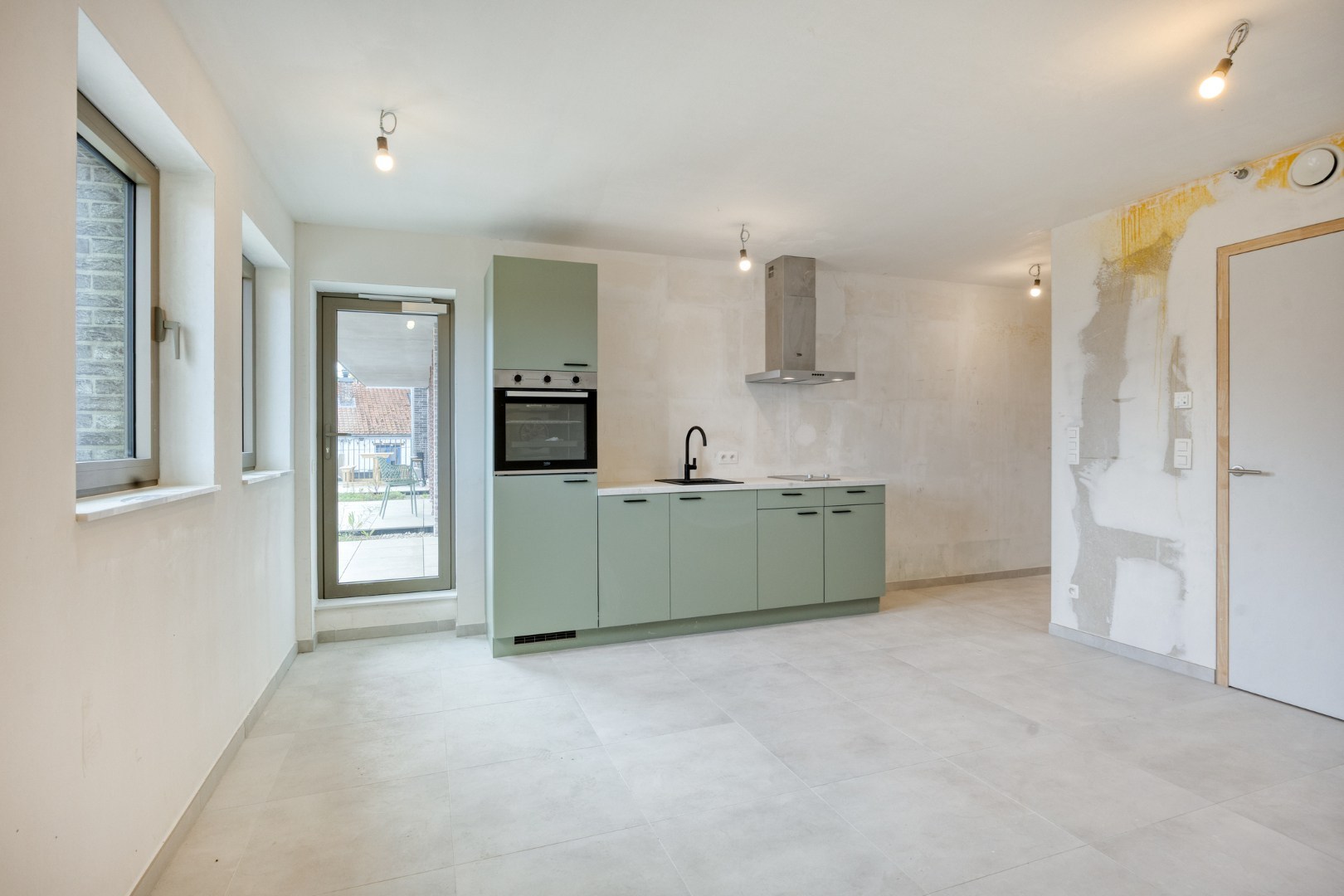 Nieuwbouw studio met 15,1m2 terras in hartje Leuven met kelderberging en parkeermogelijkheden! 6% BTW mogelijk! 
