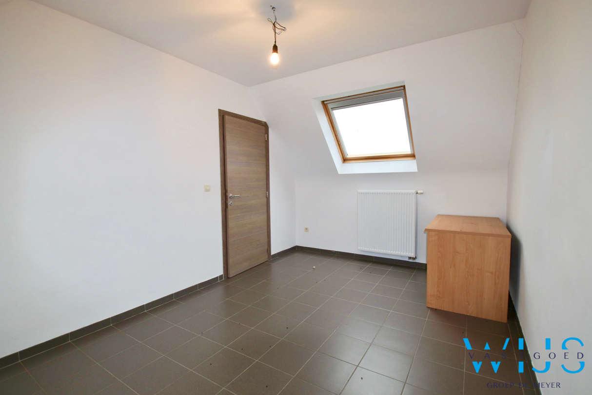 Instapklare bel-étage met 3 slaapkamers te ASSENEDE ! 