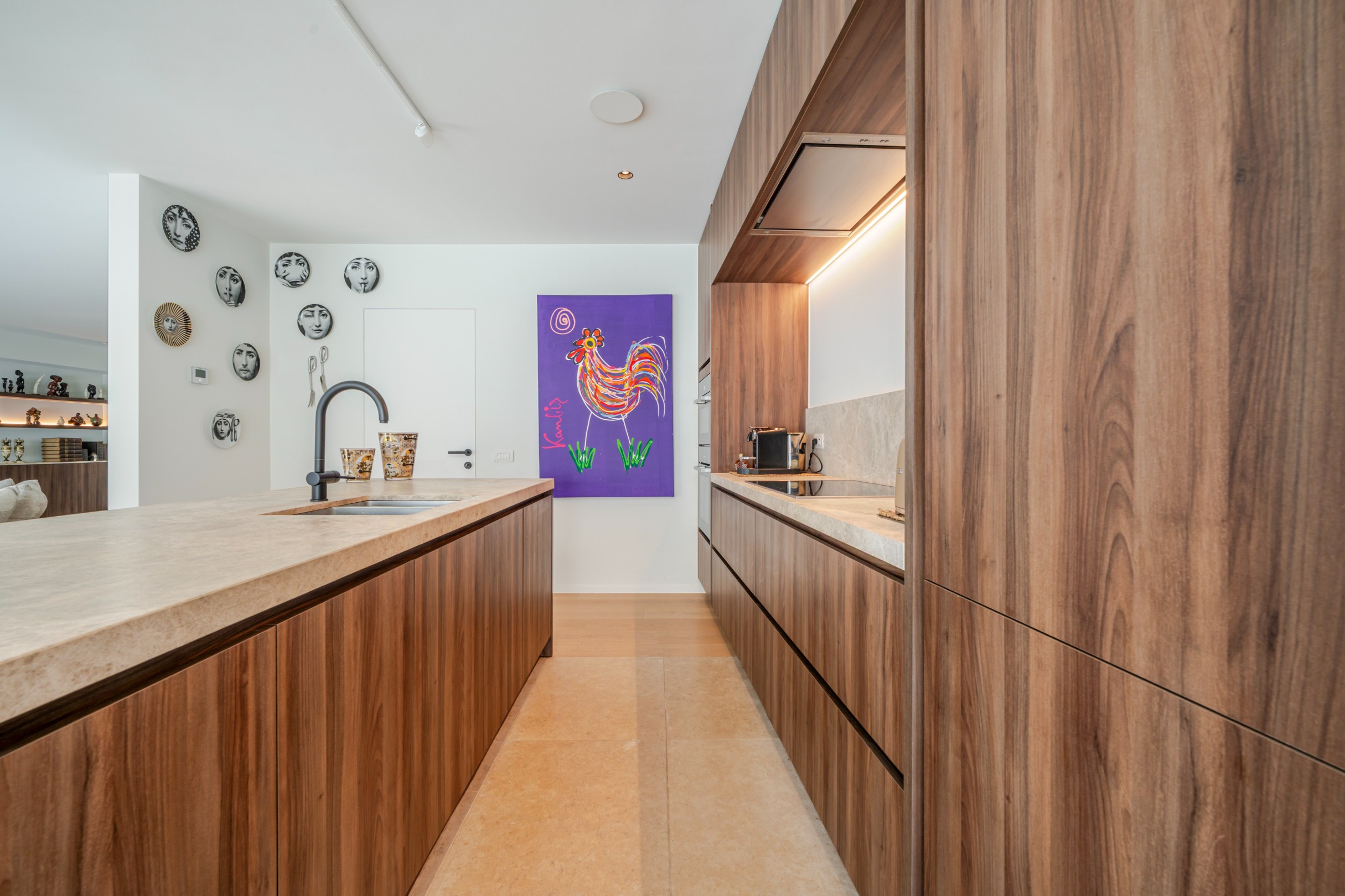 Magnifique villa jumelée très récente avec beaucoup de lumière, idéalement située en bordure du Zoute. 