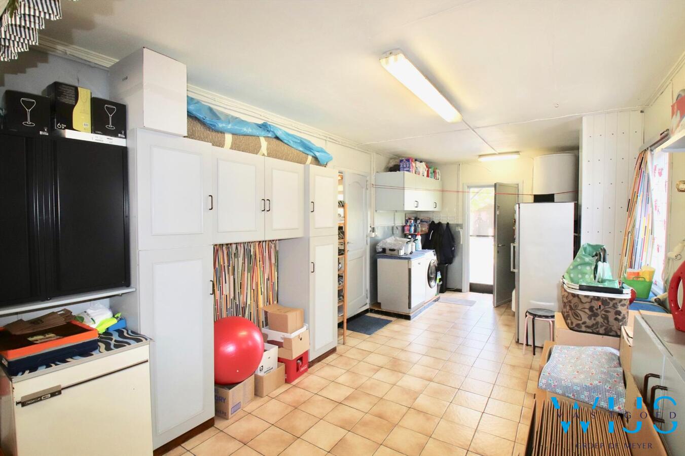 Super gezellig en ruim woonhuis met prachtige zonnige tuin ! 