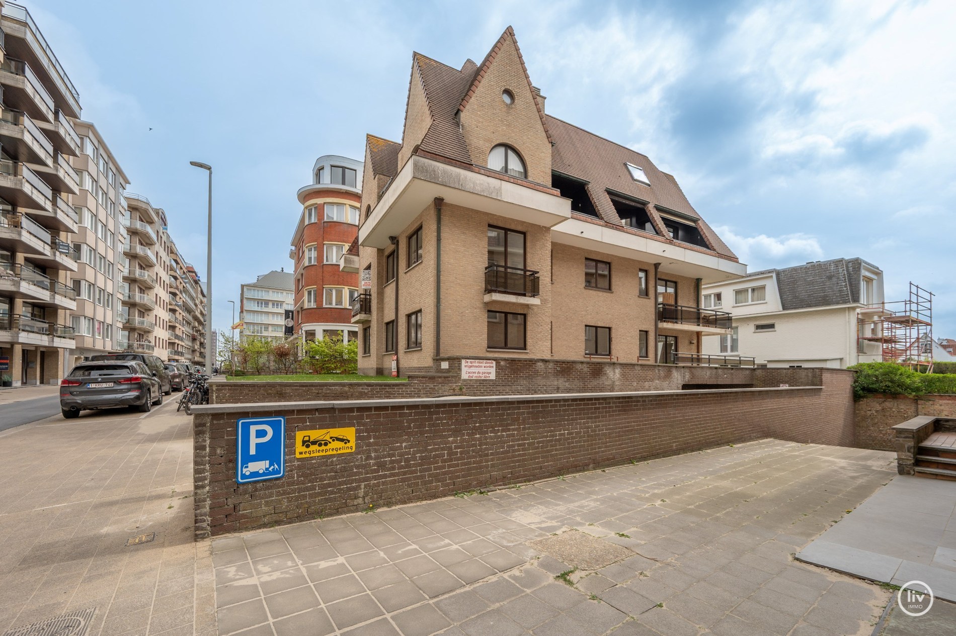 Appartement élégamment rénové avec 3 chambres dans un emplacement de premier choix à Duinbergen - à seulement 100 mètres de la digue! 