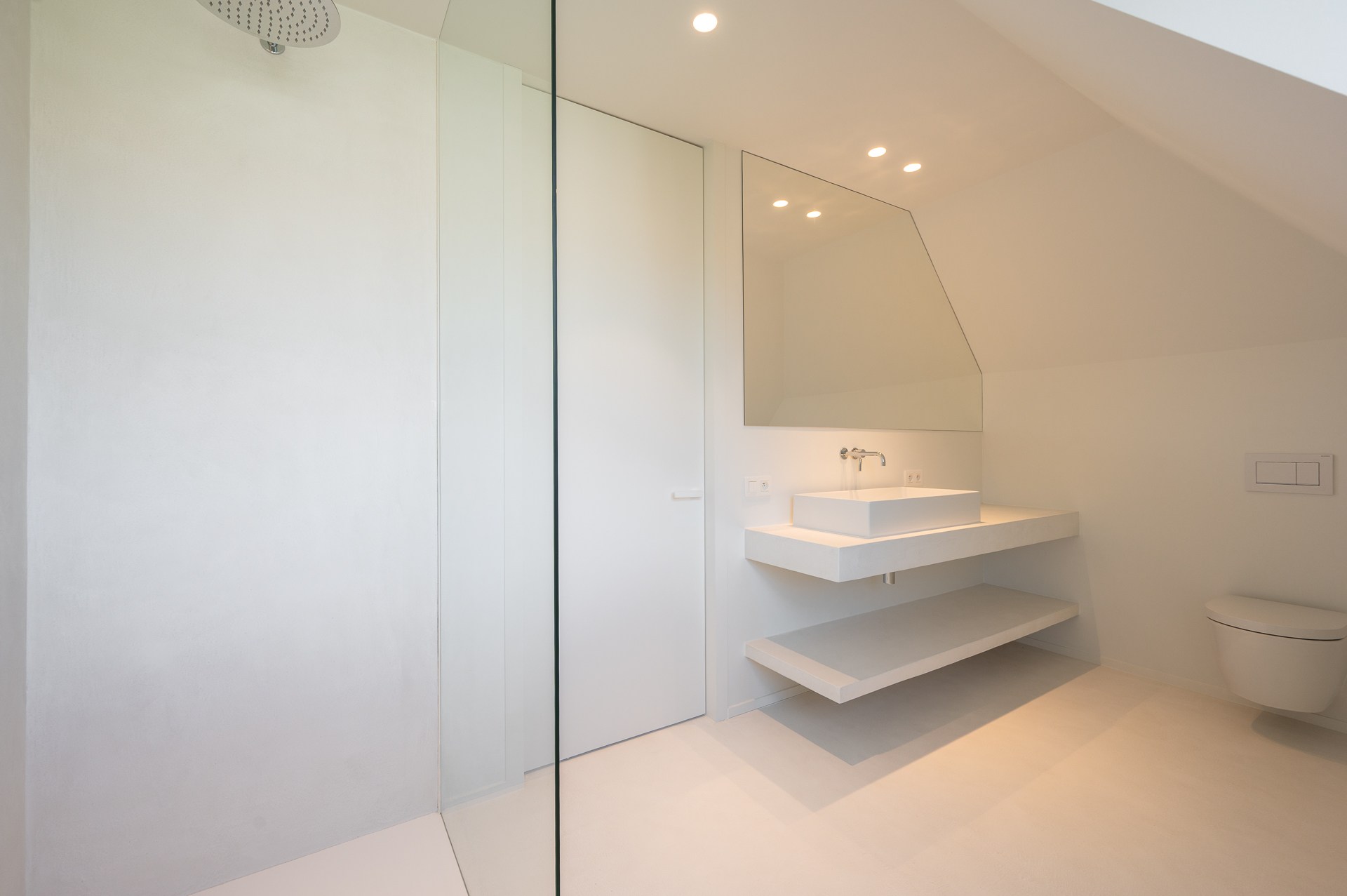 Villa neuve clé en main dans un emplacement de choix calme près du Zegemeer et à distance de marche du centre. 