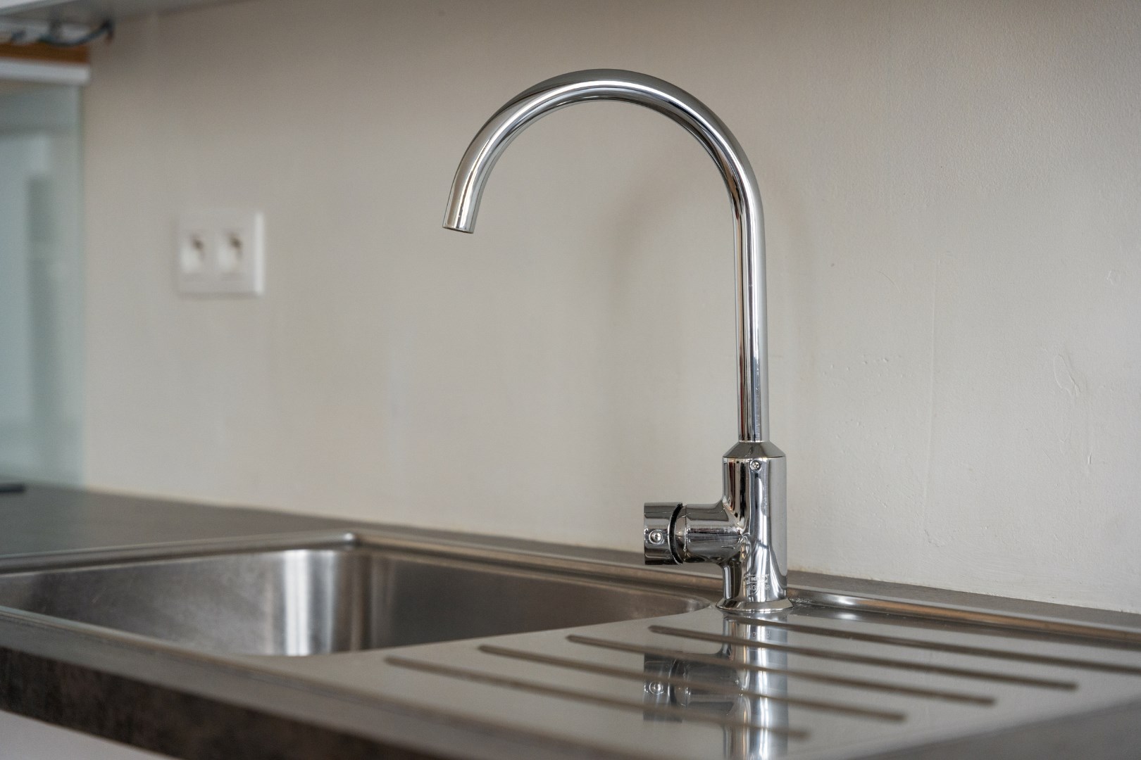 APPARTEMENT DE VACANCES RENOVE DANS LE CENTRE-VILLE D'OSTENDE (LOCATION VACANCES) - à partir de 649 Euros par semaine 