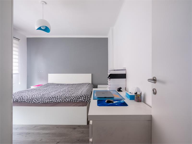 VERKOCHT!! Ruime en instapklare gezinswoning! 