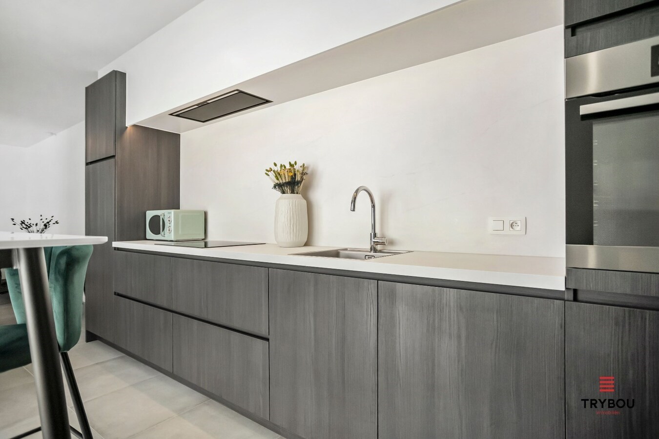 Recent gerenoveerde woning aan de stadsrand van Brugge 