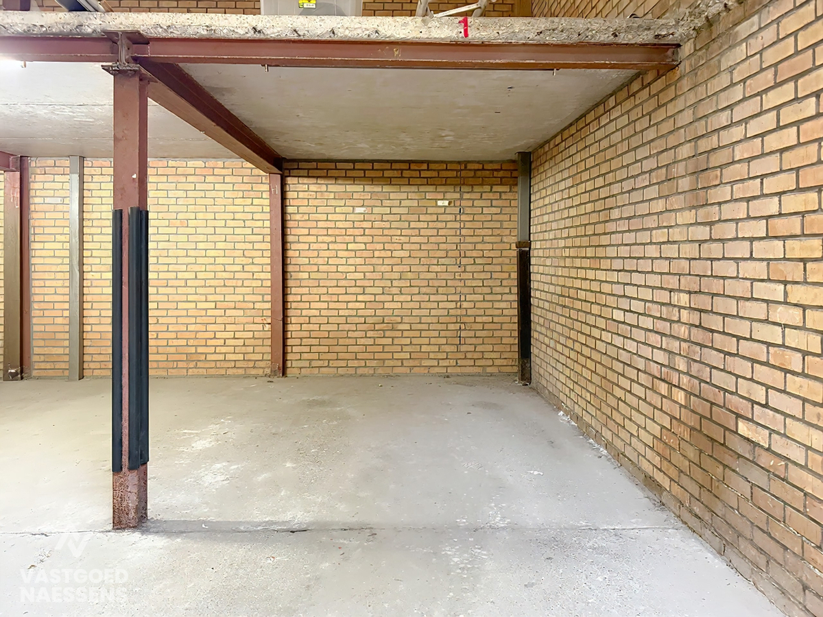 Te huur | Onder reservatie parkeerplaats - Oostende