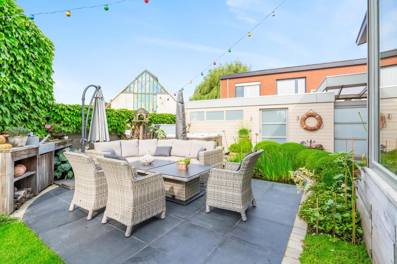 Alleenstaande woning met 3 slaapkamers en garage te Oostnieuwkerke 