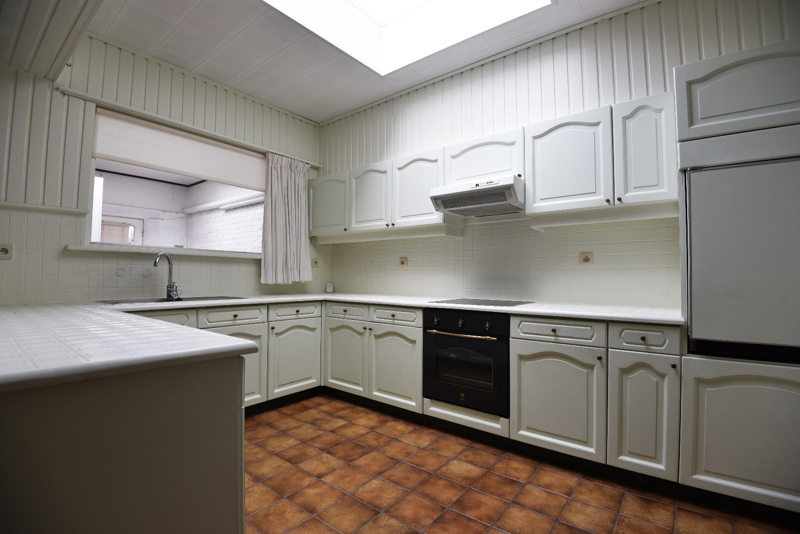 Woning met 3 slaapkamers en garage  nabij centrum Eeklo 