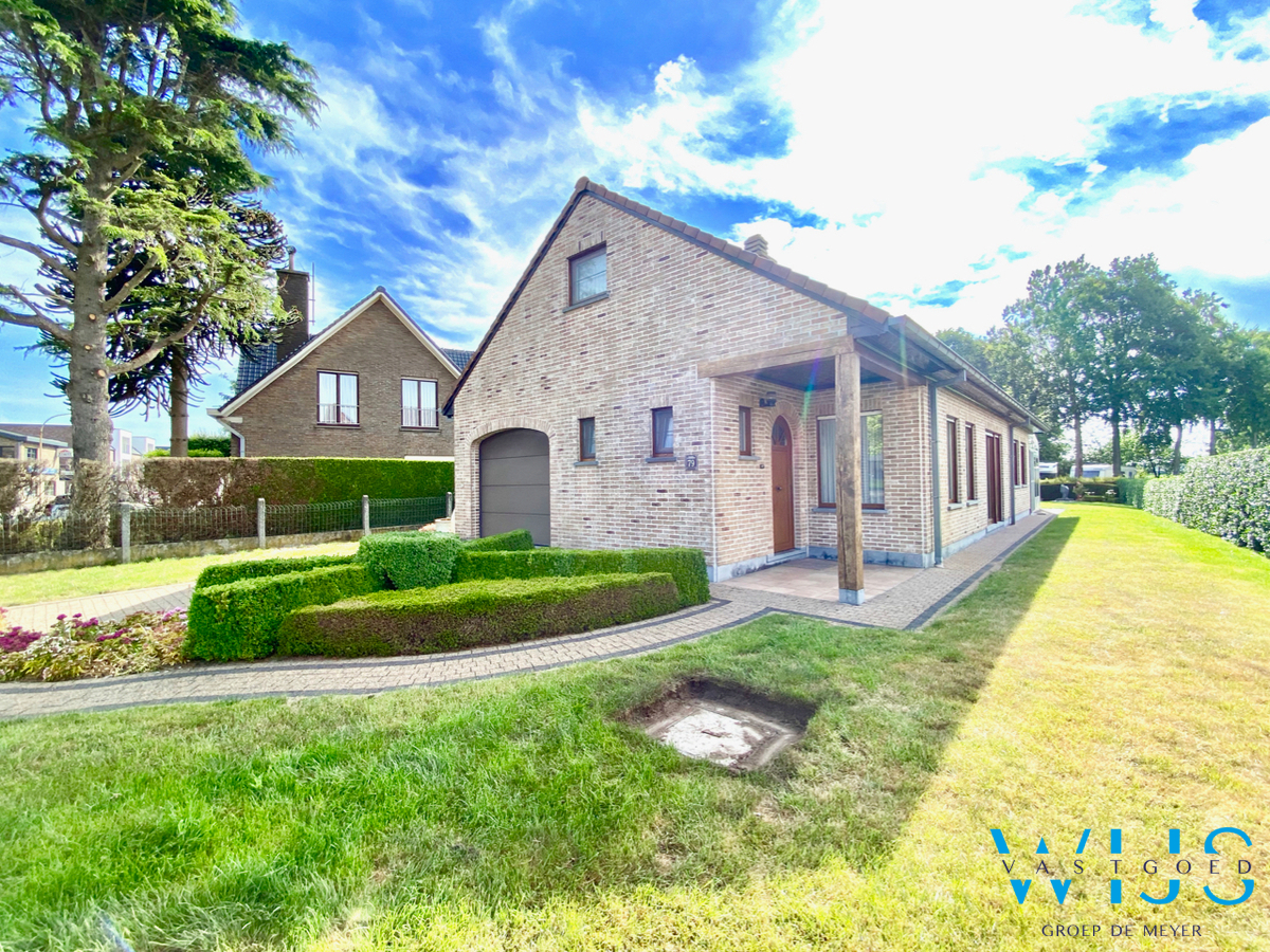 Leuke gezinswoning met 4 slaapkamers &amp; tuin te Oosteeklo ! 